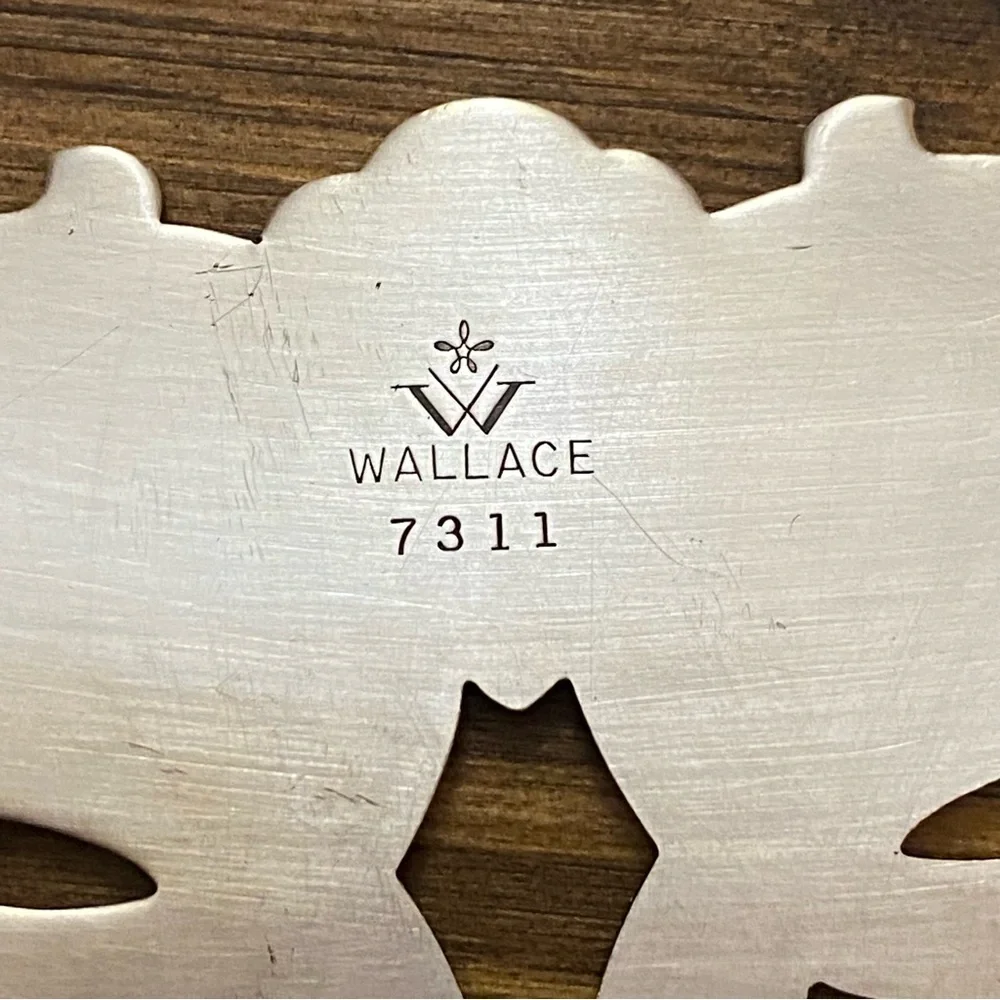 Vintage Wallace 7311 silver plate trivet riser home decor - Picture 8 of 8